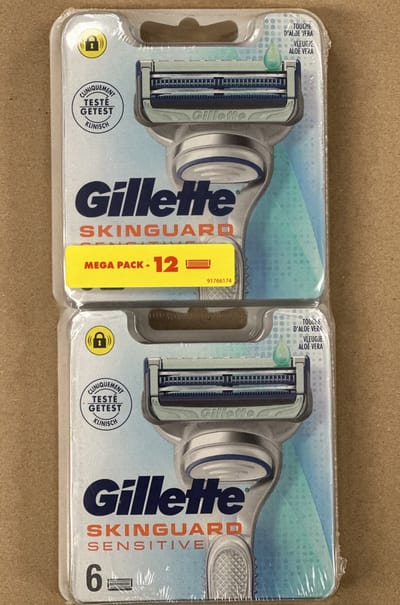 Gillette SkinGuard Sensitive Scheermesjes Aloë Vera - 12 Navulmesjes