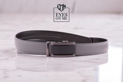 Grijze lederen riem zonder gaatjes met automatische gesp voor heren ( model N323 )