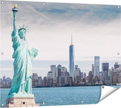 Gards Tuinposter Vrijheidsbeeld in New York - 120x90 cm - Tuindoek - Tuindecoratie - Wanddecoratie buiten - Tuinschilderij