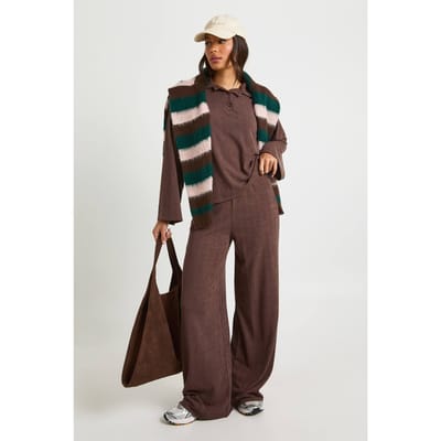 boohoo Dames Gerimpelde Rib Henley Knoophemd & Broek Co Ord | Chocolate | Maat: 6
