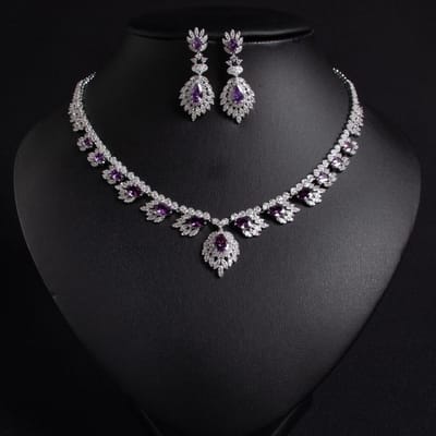 Dames Licht Luxe Ontwerp Elegante Zirconia Bloemen Ketting Oorbellen Set Modieus En Veelzijdig Uniek Ontwerpgevoel Set black