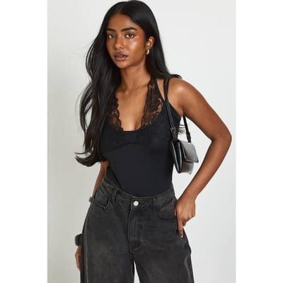 boohoo Dames Mat Slinky Bodysuit Met Halternek En Kanten Afwerking | Zwart | Maat: 34
