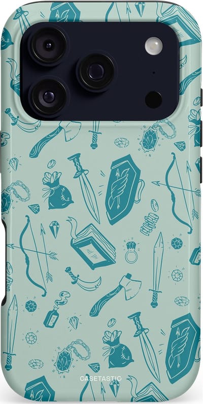 Casetastic hoesje geschikt voor Apple iPhone 17 Pro - MagSafe - Dubbellaagse bescherming - Avontuurlijke buit vol wapens - Fashion Case - Zilver Saliegroen Petrol
