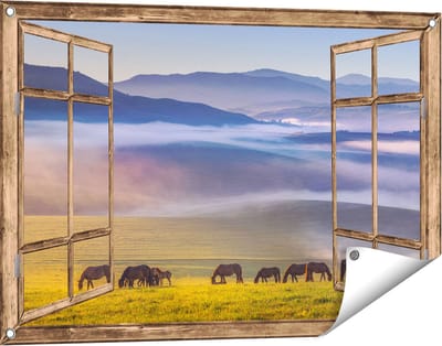 Gards Tuinposter Doorkijk Kudde Wilde Paarden in de Wei bij Heuvels - 90x60 cm - Tuindoek - Tuindecoratie - Wanddecoratie buiten - Tuinschilderij