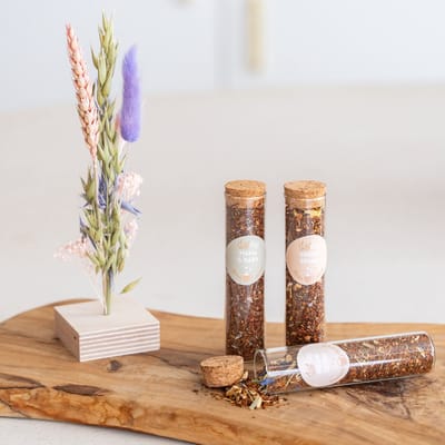 Lottea Giftset Theeproeverij 'Hoera, Zwanger!' - zwangerschap cadeau, zwanger cadeau, cadeaupakket, thee cadeau, thee pakket, thee geschenkset, cadeau vriendin, cadeau mama