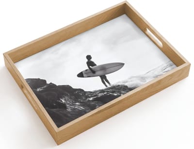 Dienblad hout 40x30 cm - Schootdienblad - Surfer - Rots - Oceaan - Golven - Borrelplank rechthoek - Plateau dienbladen