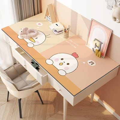 Tafelmat Antislip Hoge Waarde Een Vleugje Schoon Cartoon Schattig Meisje Met Hartjes Kinderstudietafelmat 40 * 120CM