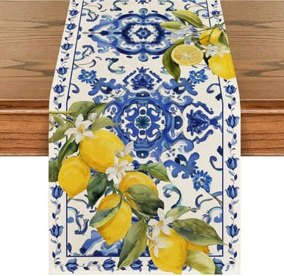 Tafelloper - 33x183 cm - Mediterrane Loper - met Citroen en Blauwe Tegel Motief - Zomerse Tafeldecoratie - voor Eettafel & Tuinfeest - Geel & Blauw