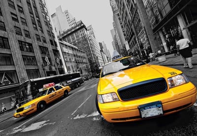 Fotobehang New York City Yellow Cabs | XL - 208cm x 146cm | 130g/m2 Vlies