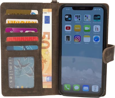 iPhone 11 Pro Max Hoesje Donkerbruin Leer – Hoesje iPhone 11 Pro Max Donkerbruin Buffelleer – Leren Smartphone Hoesje