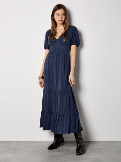 Maxi-jurk met gelaagde plooien