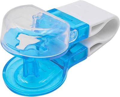 2 Stuks Pillendoos voor Blisterverpakking - Draagbare Pillenpuncher en Pillensplitser met Opbergdoos voor Medicijnen
