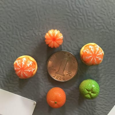 TLVX 5 stuks Leuke 3D Fruit Magneten / Sterke Koelkastmagneten / Foto Kaart Magneet / Vrolijke Speel- en Leer Magneten / Mandarijn / Whiteboard / School / Boodschappenlijst / Notitie / Memo bord / Kantoor / Schoolbord / Magnetisch / Kleur Magneetjes