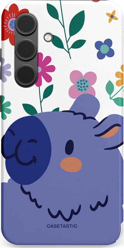 Casetastic Hoesje Geschikt voor Samsung S24 - Stijlvolle Beschermende Duo-layer Case - Capibara Bloempje Blauw