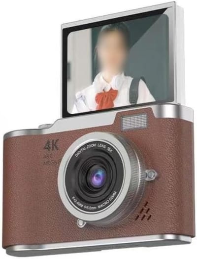 4K digitale camera, 48 MP met 180° kantelbaar scherm en 8x zoom, 6,1 cm display, compacte vlogcamera met foto- en videofilters, games, mp3-speler, lichtgewicht reiscamera (bruin)