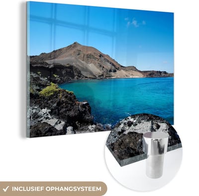 ® Glasschilderij 180x120 cm - Schilderij acrylglas - Bartolomé eiland met blauw water bij Galapagoseilanden Ecuador - Foto op glas - Muurdecoratie woonkamer - Wanddecoratie slaapkamer - Schilderijen