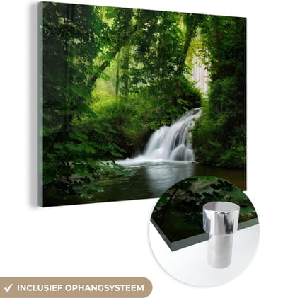 MuchoWow® Glasschilderij 40x30 cm - Schilderij acrylglas - Waterval - Natuur - Groen - Foto op glas - Schilderijen