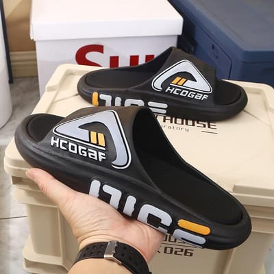 Herenmode Sport Slippers Nieuwe Casual Zool Zachte Badkamer Antislip Sandalen Buiten Comfortabele Schoenen Voor Heren Binnenslippers 40-41 black
