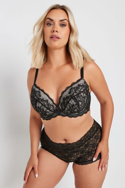 Yours Voorgevormde Diepuitgesneden Bh Met Bloemenkant In Zwart Size 90G