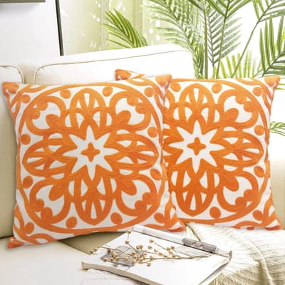 Decoratieve Kussenhoezen - Boho Kussenslopen - Woonkamer Decoratie - Handgeborduurd Patroon - 45 x 45 cm - Fel Oranje