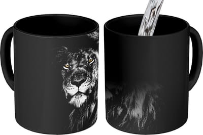 Magische Mok - Foto op Warmte Mokken - Koffiemok - Leeuw - Ogen - Oranje - Zwart wit - Dieren - Portret - Magic Mok - Beker - 350 ML - Theemok