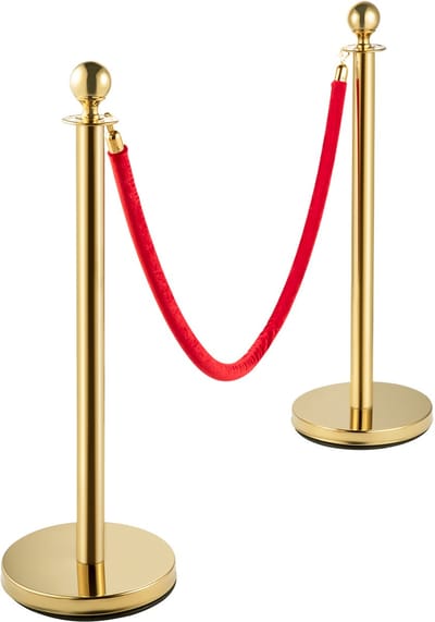 Set van 2 Gouden Ronde Afsluitpalen voor Wachtrijen – Veiligheidsstandaarden van Roestvrij Staal met 1,5 m Rood Fluwelen Band – 4-delige Set – Voor Evenementen – 220 V