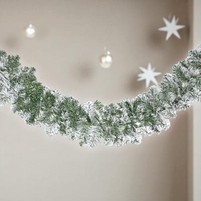 Everlands guirlande slinger met sneeuw - 270x9,5 cm