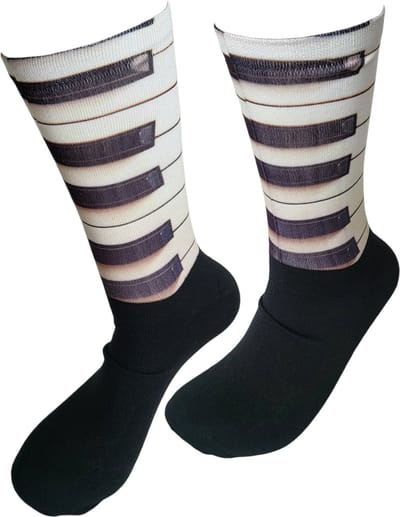 Verjaardag cadeau - Piano Sokken - Sokken - Muziek - Valentijn cadeautje voor hem - Print sokken - Valentijnsdag - Leuke sokken - Vrolijke sokken - Luckyday Socks - Aparte Sokken - Sokken waar je vrolijk van wordt - Maat 36-40