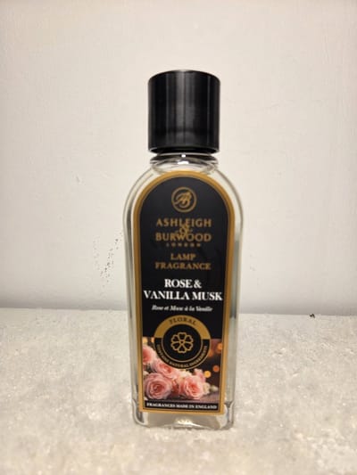 Ashleigh en Burwood - Rose & Vanilla Musk - Rustgevend - Comfort