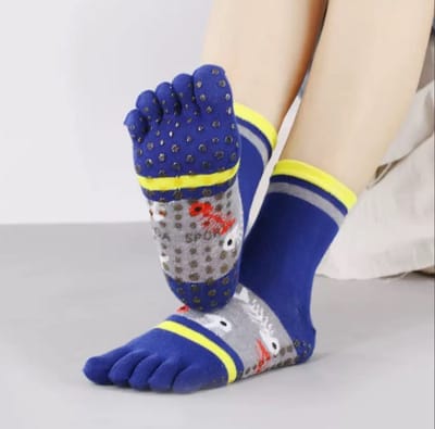 Teensokken heren - dames - unisex - anti-slip sokken - teen sokken - toe socks - toesocks - blauw - grijs - print visgraten - 37 - 43 - cadeau - geschenk - Kerst cadeau - verjaardagscadeau - yoga - sport – giftbox