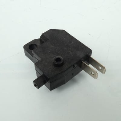 Capteur de frein origine pour scooter Chinois TB2613013 Neuf