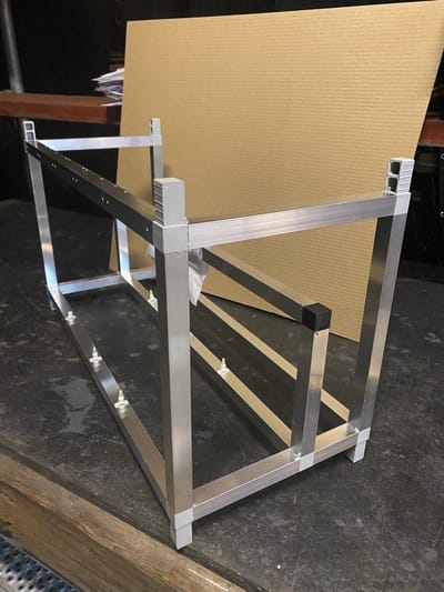 Qrig rig frame zilver alu 6-8 GPU met riser ondersteuning