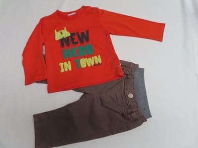 Ensemble - Jongens - Oranje / bruin - New hero in town - 6 maand 68