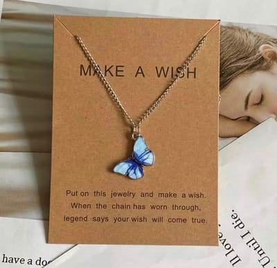 Akyol - Ketting vlinder - Ketting - goudkleurig - vlinder - Gift - Cadeau - ketting voor vriend - kerst cadeau - geluks ketting - vlinder ketting - make a wish - kerst cadeau - kerst cadeau armband - vriendschaps ketting -best friends ketting
