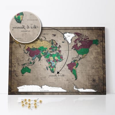 Wereldkaart Prikbord - Reiskaart Muurdecoratie - Reizen Markeren Plannen - Gepersonaliseerde Tekstoptie - 90 x 60 cm - Oude Kaart