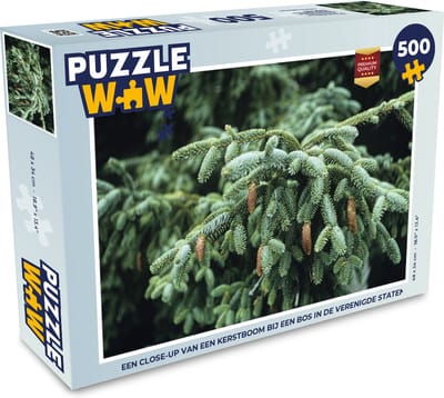 Puzzel Een close-up van een kerstboom bij een bos in de Verenigde Staten - Legpuzzel - Puzzel 500 stukjes - Kerst - Cadeau - Kerstcadeau voor mannen, vrouwen en kinderen