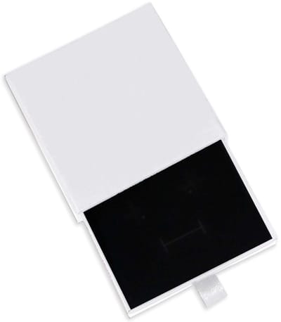 Dailygoods- Sieraden Geschenkdoos - Kleine Opbergdoos - Papieren Doos - Sieradenopslag - 9x9x1,7 cm - Duurzaam met Sponskussentje - Sieradendoos