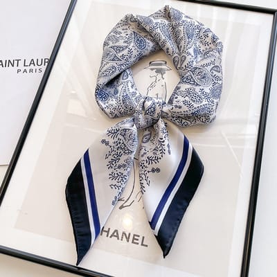 Dames Sjaal - Sjaals - Stola - Vierkante doek - Elegant Stijlvol Dames haar sjaal - Satijn zijde - Hals sjaaltje - Sjaaltje Satijn - Neksjaaltje - Omslagdoek Modesjaals - Neksjaal - Klein Sjaaltje -Nationale cashewnoten - blauw wit-70*70CM