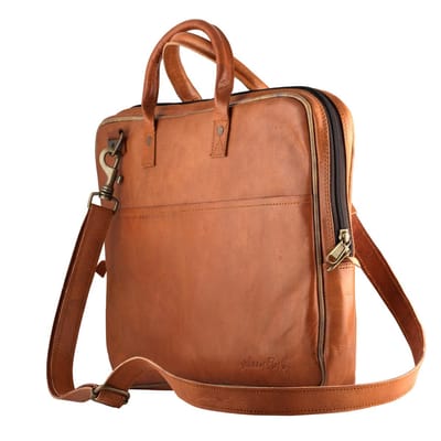 Johnny Fly Laptop Sling Bag – Handgemaakte Leren Laptoptas (15,6") – Eco & Vintage Look - Bruin