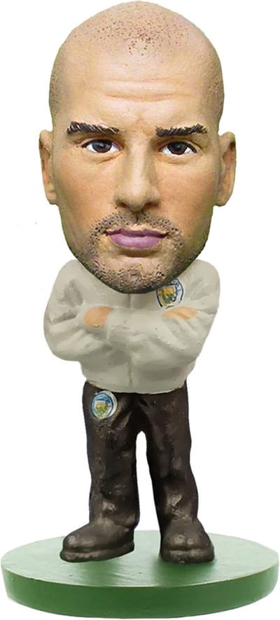 Pep Guardiola - Manchester City (Tracksuit) - Soccerstarz Collectible