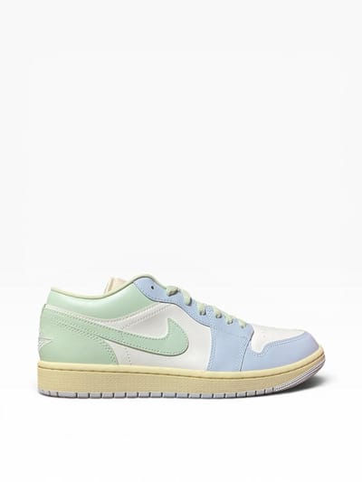 Baskets Air Jordan 1 Low Sail Aura pour femme Vert Muslin Jade-Aura DC0774-108 44.5