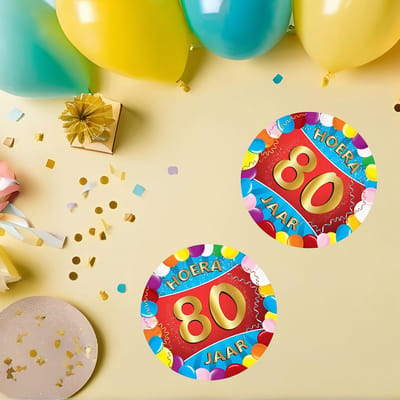 Bierviltjes 80 jaar - 50x stuks - multicolor - verjaardag/feest - feestartikelen
