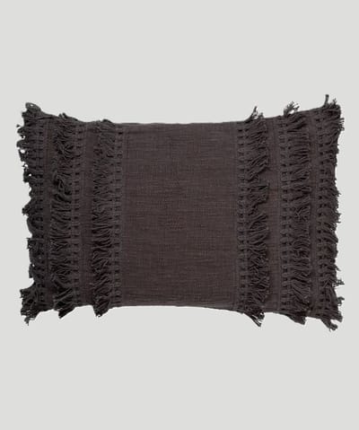 Sierkussen Fara charcoal met binnenkussen 60 x 40 cm met franje /Sierkussen Fara charcoal met franje