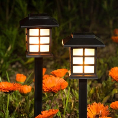 Cahaya grondspot Twee stuks - Solar - 2023 model - warm wit licht - - Solar Tuinlamp - LED verlichting - Prikspot- pad verlichting - tuinverlichting op zonne-energie