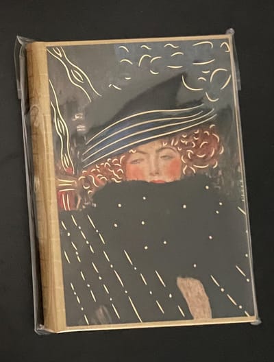 Hardcover Notitieboek 'Dame met hoed en boa' Gustav Klimt