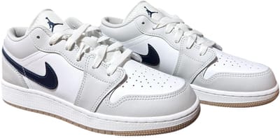 Air Jordan 1 Low (GS) - Sneakers - Maat 38