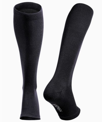 KANGKA® Compressiekousen met Open Teen Maat M - Reissokken - Steunkousen voor Hardlopen, Wandelen, Vliegtuig - Unisex - Zwart