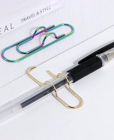Penhouder voor Notitieboek – Regenboogkleurig & Iriserend – Metalen Penclip – Planner & Bullet Journal Accessoire – Cadeau onder €5