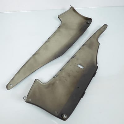 Sabot bas de caisse P2R pour Scooter Yamaha 500 T-Max 2001 à 2007 paire noir brillant / plat Neuf