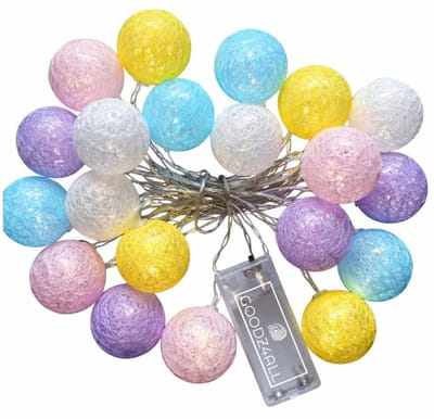 Goodz4All Cotton Ball Led lichtslinger - Lichtsnoer – Sfeerverlichting – Feestverlichting – Verlichting Voor Binnen - Op Batterijen – Multicolor – Cadeautip